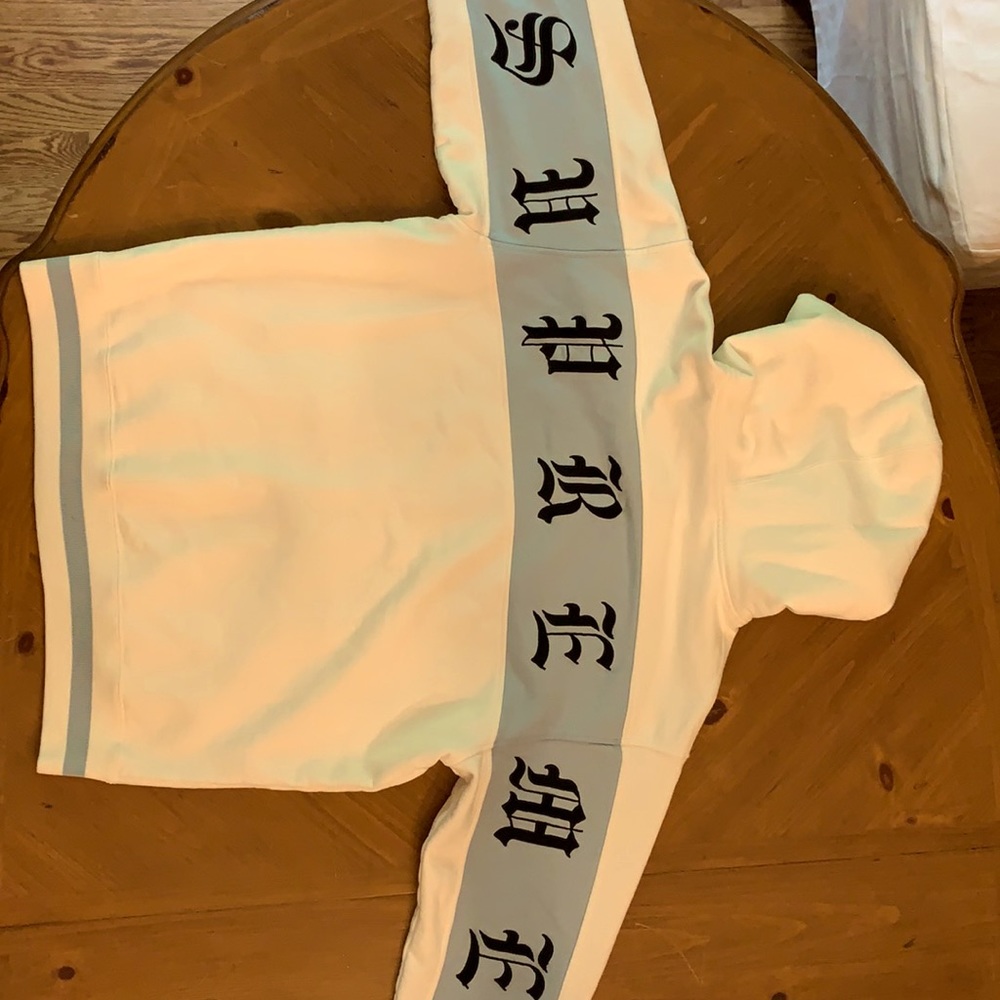 Supreme Hoodie